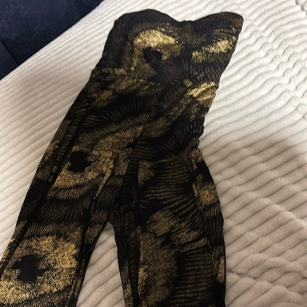 Black and gold jompsuit